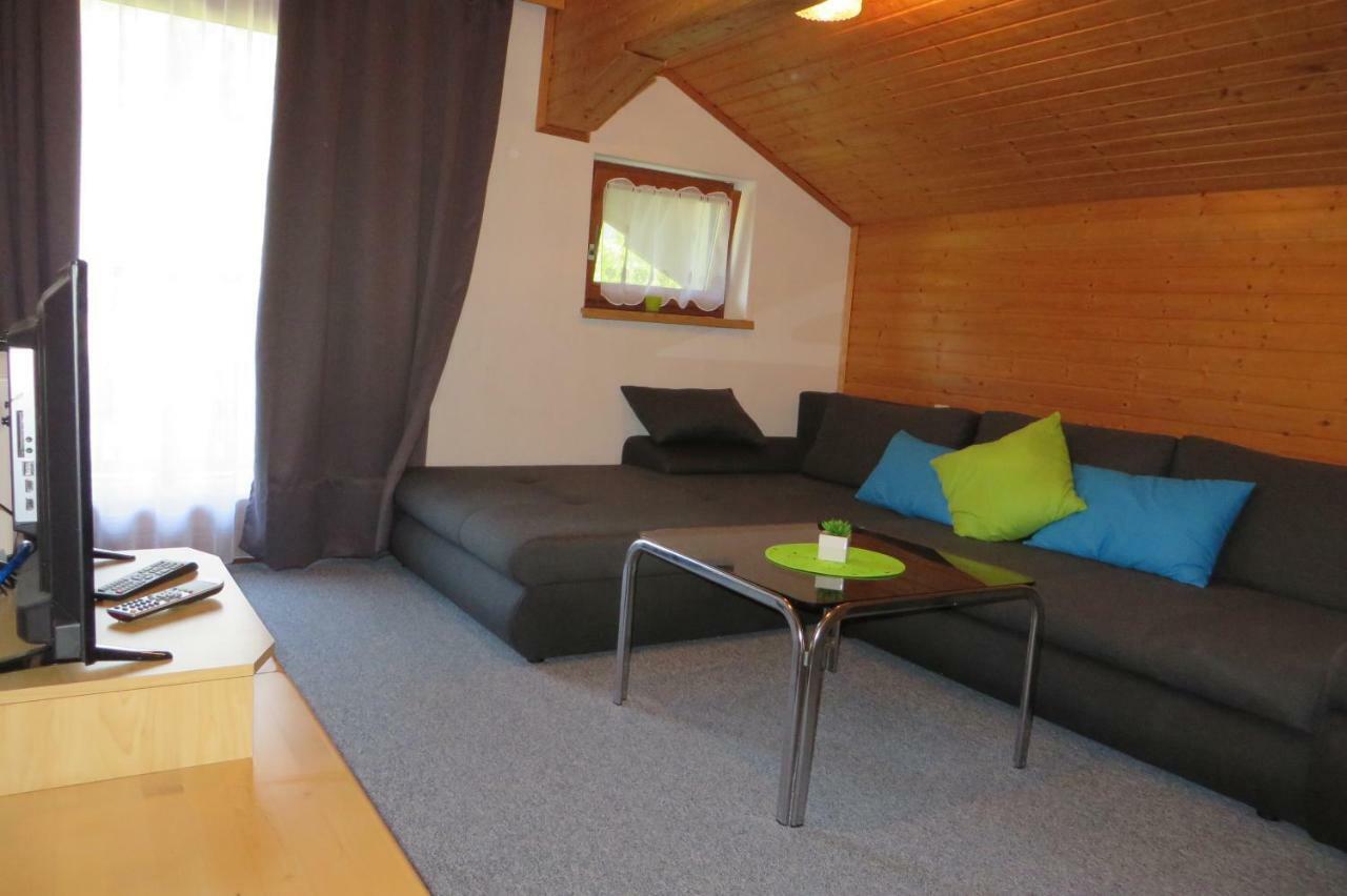 Haus Manuela Am Pressegger See Egg bei Hermagor Exterior photo